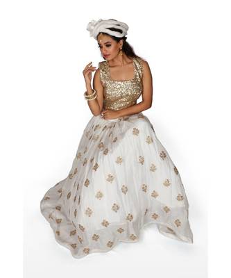 White Embroidered Silk Readymade Lehenga Cholis 1