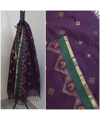 Purple kota cotton dupatta with kasuti embroidery 1