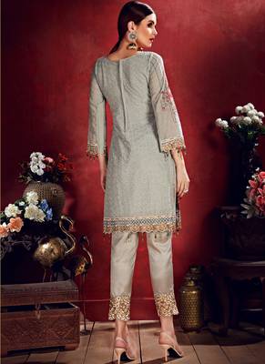 Grey Georgette Embroidered Unstitched Salwar Kameez With Dupatta 3