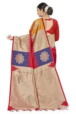 Red Woven Banarasi Silk Saree With Blouse 2