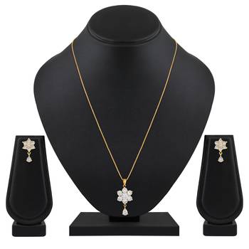 Gold pendants 2
