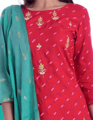 Red printed Rayon kurta-sets 4