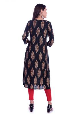 green printed Rayon kurtas-and-kurtis 5