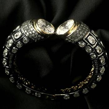 Gold Agate Bracelets 1