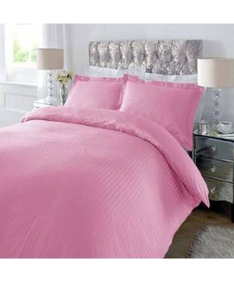 Luxurious 210 TC Striped Cotton Bedsheet with 2 Pillow Covers 1