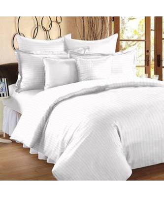 Luxurious 210 TC Striped Cotton Bedsheet with 2 Pillow Covers 1