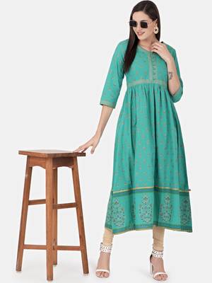 Green printed cotton kurtas-and-kurtis 5