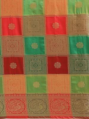 Kimisha Women's Green Silk Blend Woven Design Banrasi Saree 4