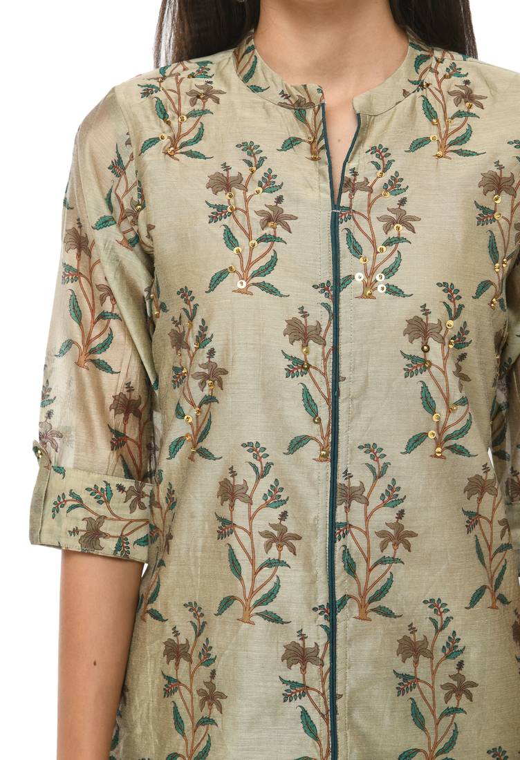 Women gold embroidered Silk Blend kurti