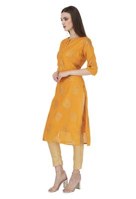 Women yellow printed chanderi kurti 5