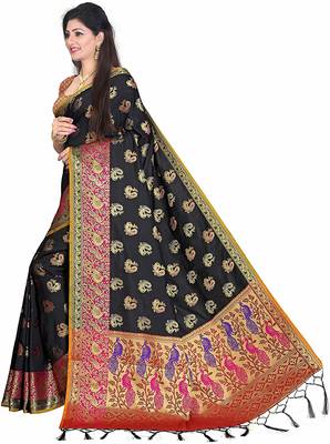 Black woven silk saree with blouse 2