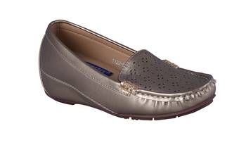 Women grey  slip on loafers 1