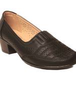 women Synthetic Black Loafers