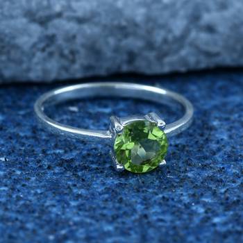 Green Peridot   925 Sterling Silver Rings 2