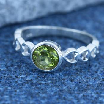 Green Peridot   925 Sterling Silver Rings 3
