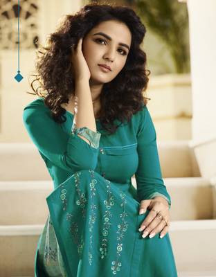 Sea Green Embroidered Rayon Kurtas And Kurtis 2