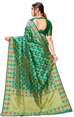 Green woven cotton saree with blouse 5