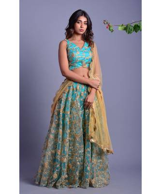 AQUA BUE LEHENGA SET WITH GOLDEN DUPATTA 2