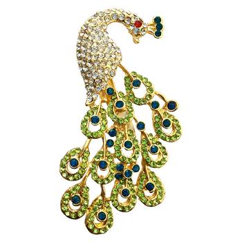 Green crystal brooch 1