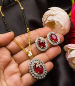 Gold diamond mangalsutra