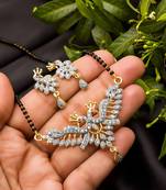 Gold diamond mangalsutra