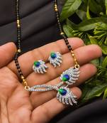 Gold diamond mangalsutra