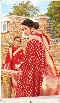 Red Pure Silk Heavy Zari Work Traditional Saree 2