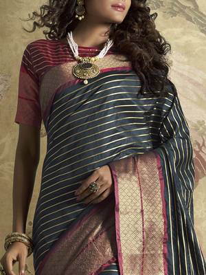 Black woven silk blend saree with blouse 2
