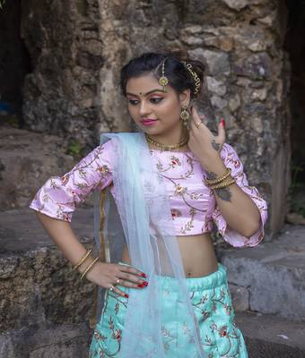 Sea-green embroidered silk semi stitched lehenga 2