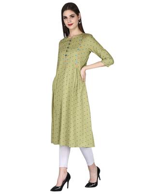 Green embroidered cotton long-kurtis 3