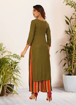 Green Viscose Embroidered Stitched Straight Palazoo Kurta sets 2