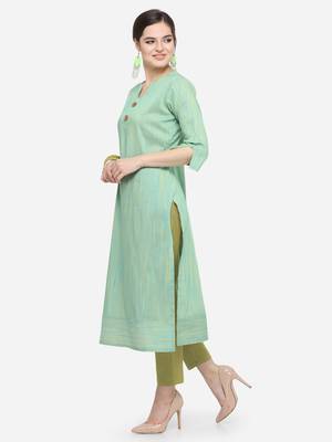 Green Cotton Silk Woven With Wood Buttons Straight Stitched kurta 3