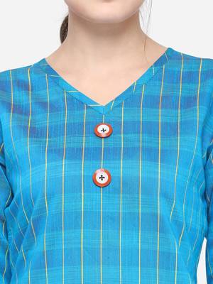 Blue Cotton Silk Woven With Wood Buttons Straight Stitched kurta 4
