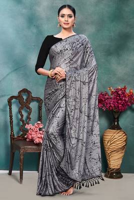 Silver plain silk saree with blouse 1