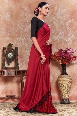 Red plain silk saree with blouse 3