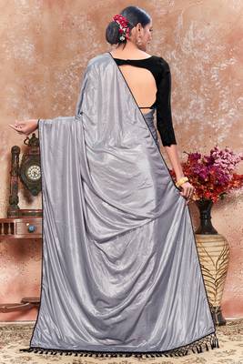 Silver plain silk saree with blouse 4