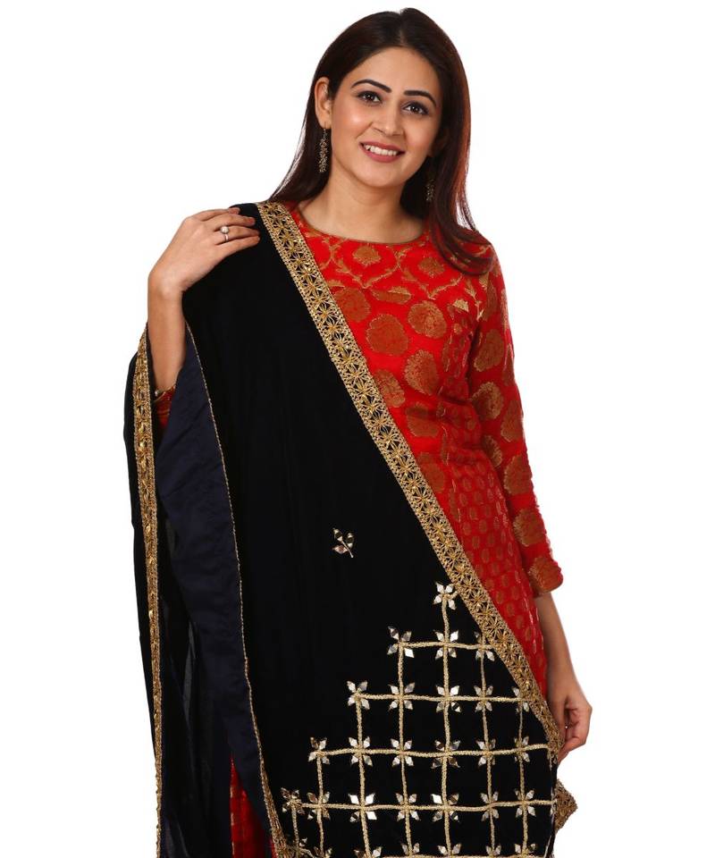 Red Melange Georgette Banarsi Kurti with Velvet Palazzo and Navy Blue Mirror Velvet Stole