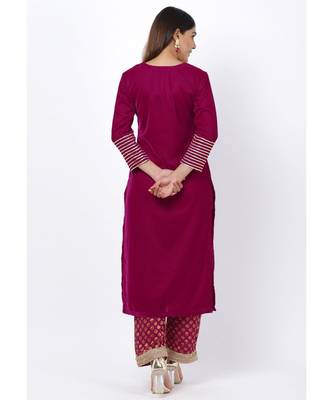 Magenta Addict Velvet Kurti with Banarsi Palazzo 4