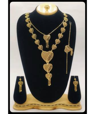 Gold Necklace Set 1