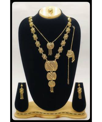 Gold Necklace Set 1