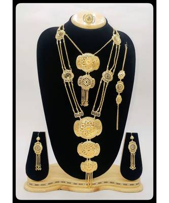 Gold Necklace Set 1