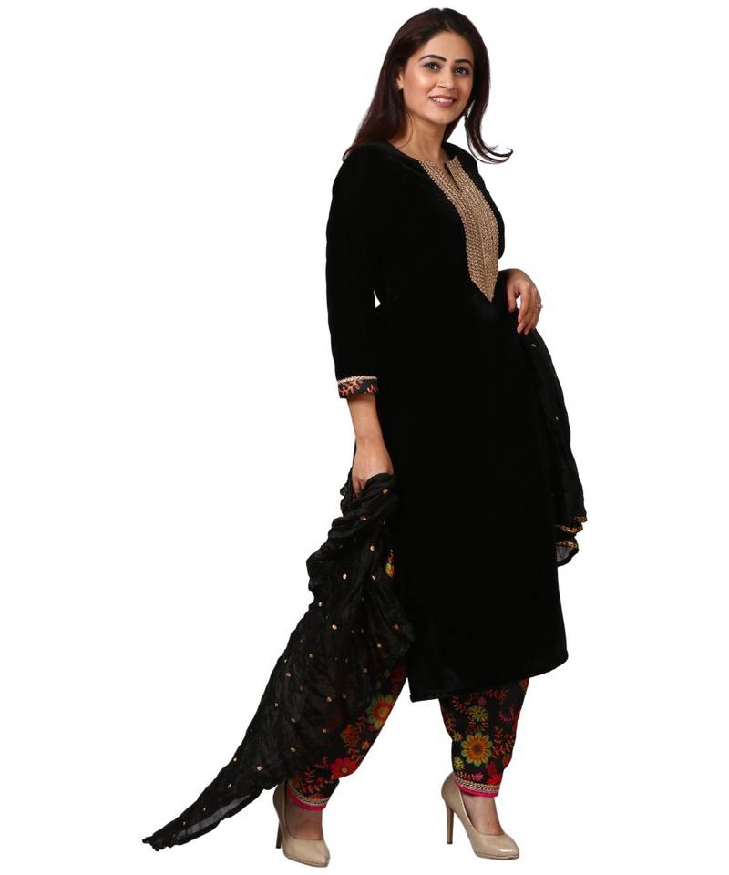Black Gold Velvet Kurti with Floral Printed Salwar and Black Crushed Dupatta