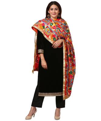Festive Black Straight Velvet Kurti with Straight Pants and Peacock Diamond Colorful Phulkari Dupatta 1