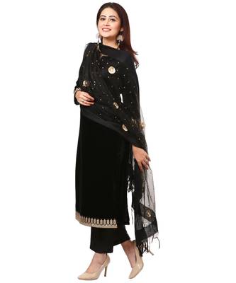 Festive Black Straight Velvet Kurti with Straight Pants and Black Gotta Flower Organza Dupatta 4