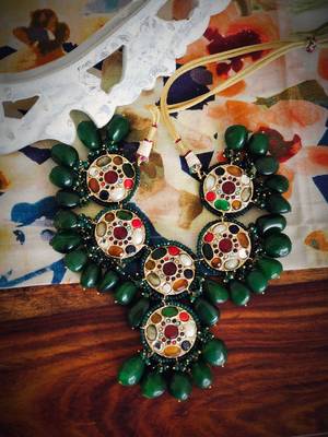 Multicoloured Gold Tone Choker Necklace 2