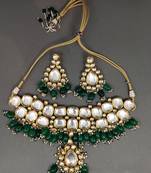 Green Gold Tone Uncut Polki Necklace Set