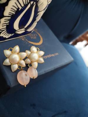 White Pink Floral Earrings 1
