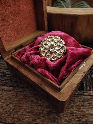 Gold Tone Kundan Inspired Ring 1