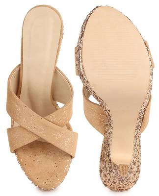 Beautiful Beige color synthetic material heels for women's 5
