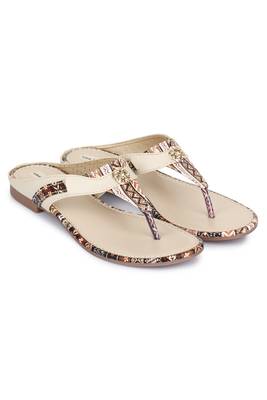 Beautiful Cream color synthetic material flats for womens 1